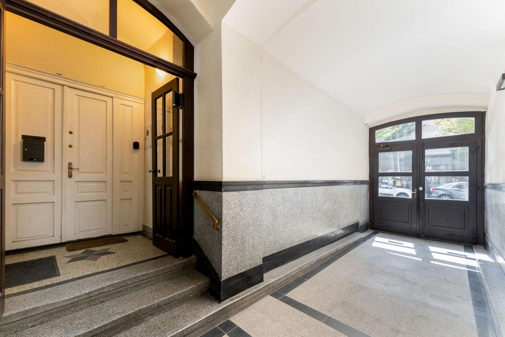 Old Town Spacious Apartment كراكوفيا المظهر الخارجي الصورة